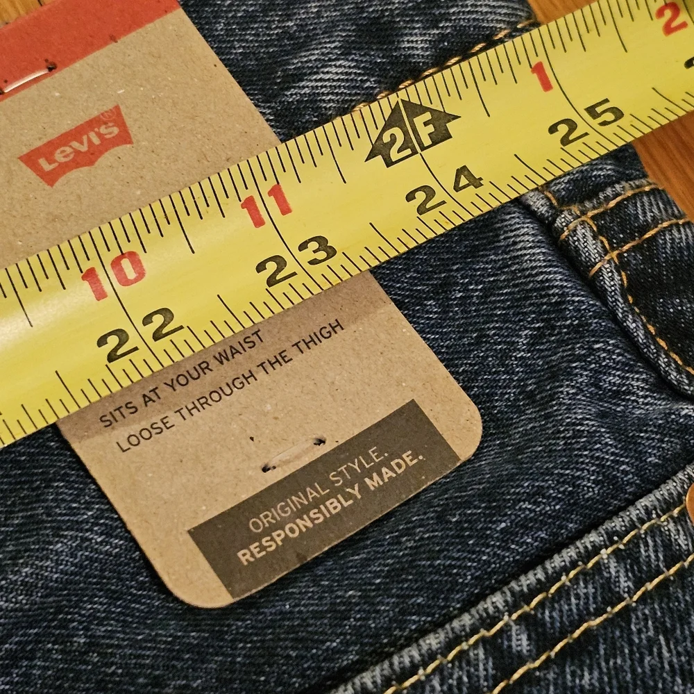 Levi's 550 Jeans Relaxed Fit 100% Cotton Men's Size 50 X 32 NWT